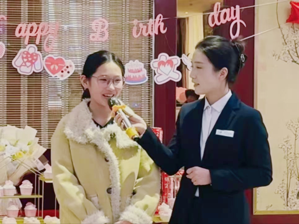 人生第一次，主持夢的初次綻放