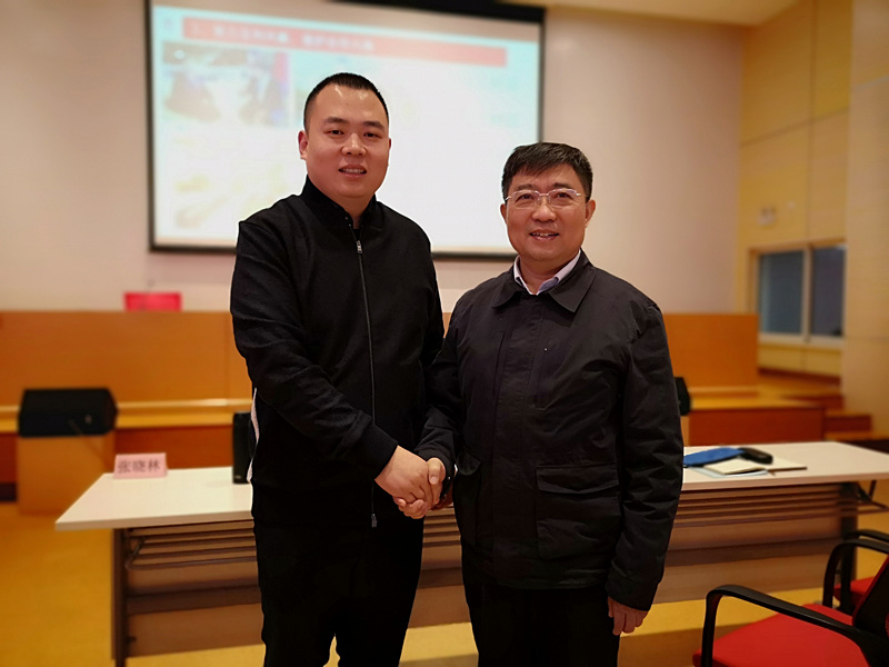 豫商赴滬，共研發(fā)展│許明月董事長參加民建河南省企業(yè)家會員班培訓